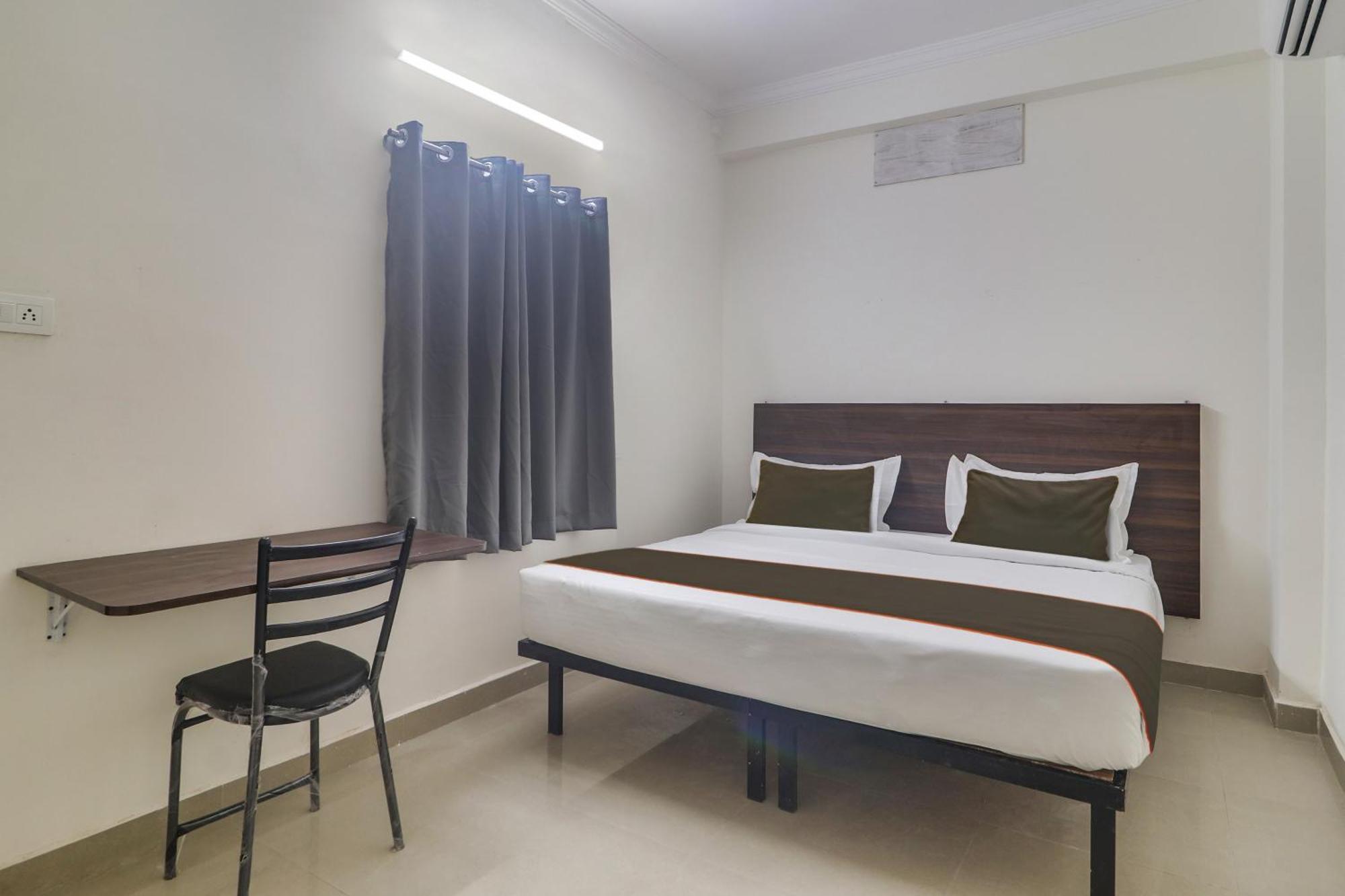 Hotel Collection O Sbr Kondapur Near Rto Office à Haïdarabad Extérieur photo